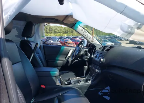 2012 Toyota Highlander Se V6 z USA, uszkodzony, nr VIN 5TDZK3EH4CS086979